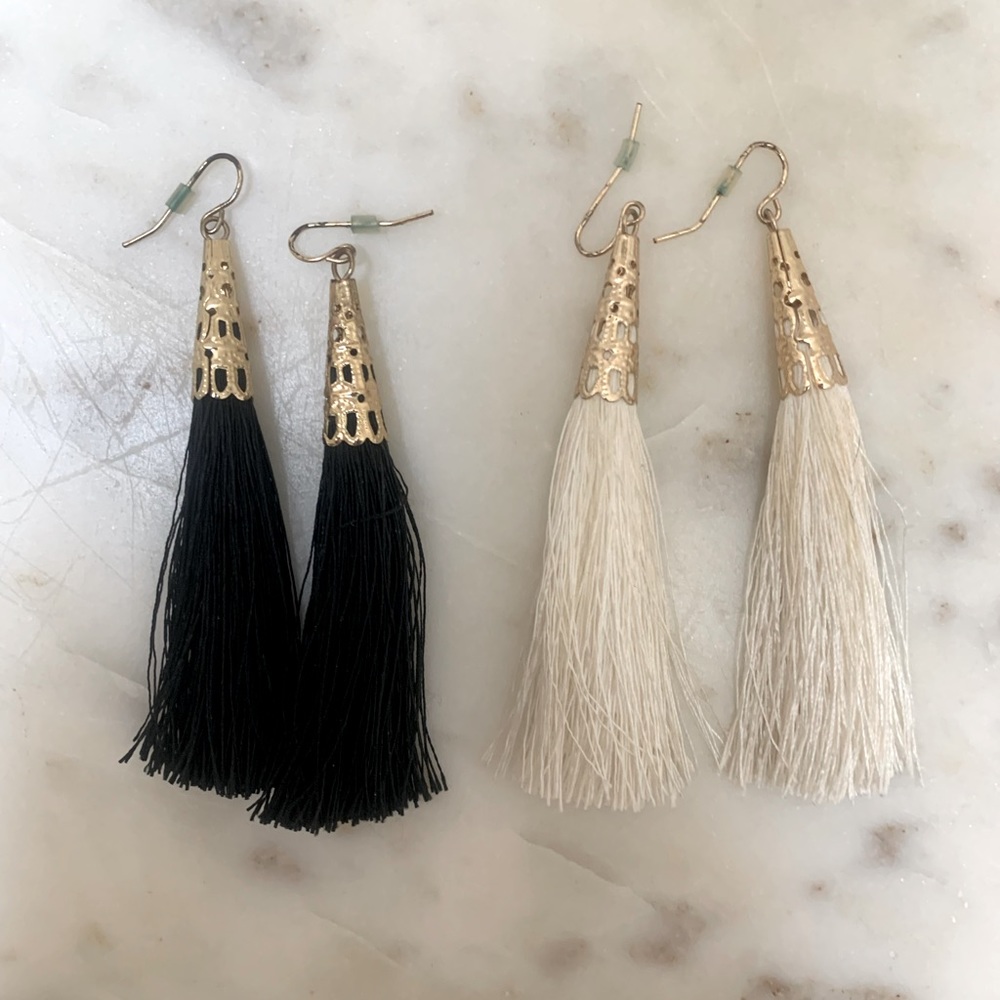 2 tassel earrings - white & black matching set‼️